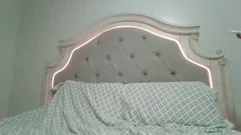 king10000253 online show from November 5, 6:15 am