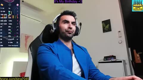 king7045 online show from March 4, 9:00 pm