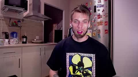 Snapshot of king_pong chatting on December 5, 9:28 pm king_pong online show from December 5, 9:28 pm