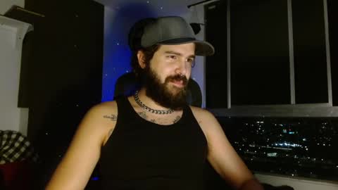 Snapshot of kingcat420 chatting on December 8, 2:39 am Jake online show from December 8, 2:39 am
