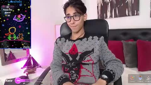 kingdanny_8 online show from November 6, 4:04 am