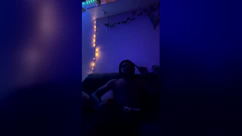 KingStunna online show from April 18, 3:19 am