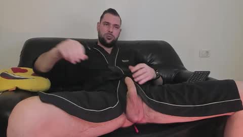 The King online show from February 14, 4:24 pm