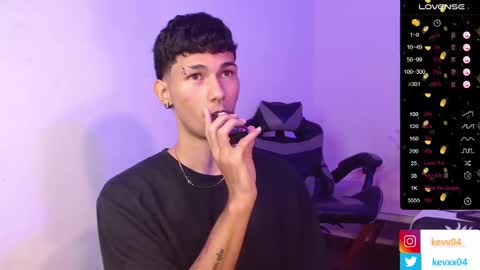  A L E X  online show from October 24, 6:59 am