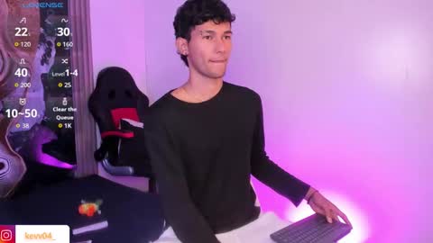  A L E X  online show from December 23, 5:49 am