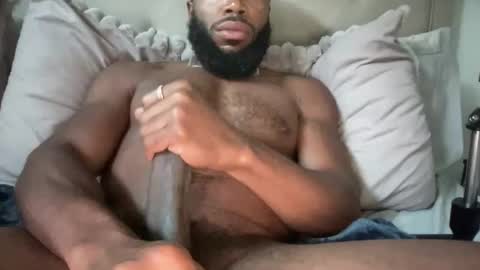 kingsling_00 online show from April 18, 11:55 am