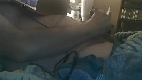 kingtongue10 online show from March 7, 11:40 am