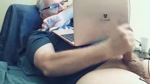 kingtongue10 online show from September 23, 11:37 pm