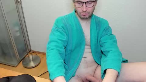 kinksubbydubby online show from February 18, 12:09 am