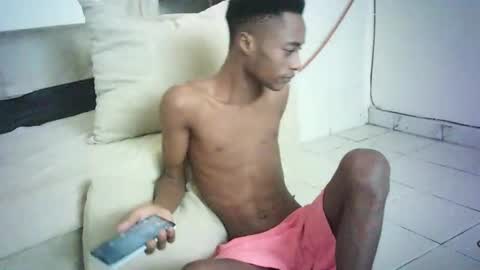 kinkybby_ online show from March 2, 10:05 am