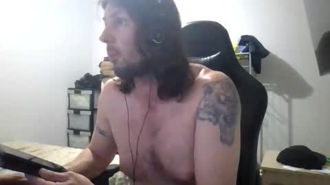 Horny Bloomy online show from April 2, 8:16 pm