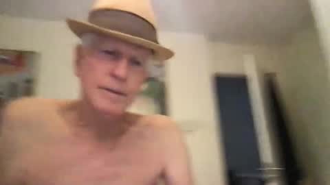 kinkyviejosreturn online show from June 7, 6:09 am