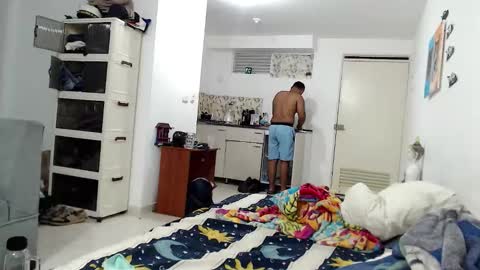 kleyton online show from October 22, 7:12 am