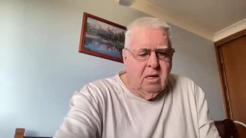 Aussiedude online show from September 15, 10:11 pm