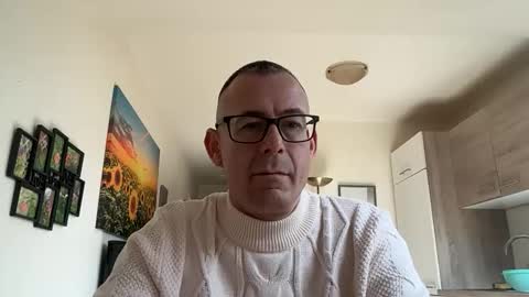 knusperhase1 online show from April 14, 12:38 pm