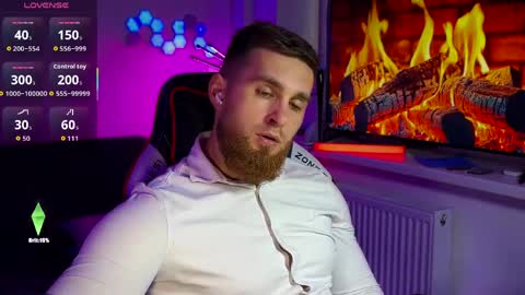 Sweet boy online show from April 7, 1:00 pm