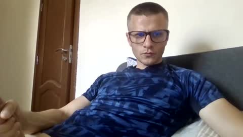 Kourii online show from April 11, 10:30 am