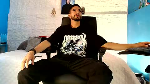 kratoswolf online show from May 27, 8:39 pm
