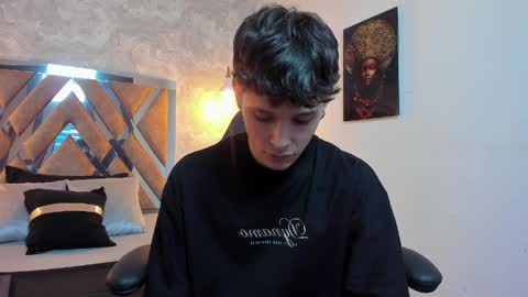 Kraven online show from April 2, 3:04 am