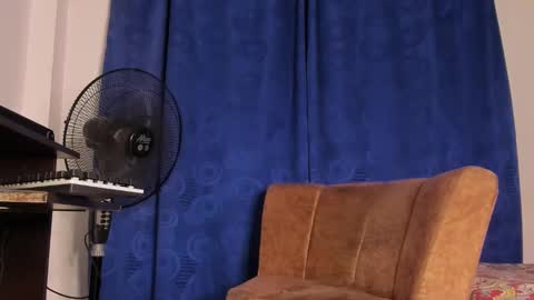 Kriss online show from September 25, 2:32 am