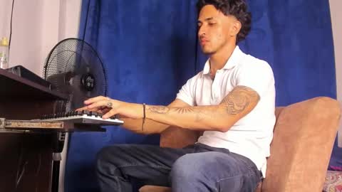 Kriss online show from September 19, 4:57 am