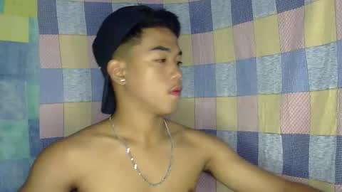 kritthanarkorn online show from April 15, 5:29 am