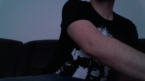 Snapshot of kryptoni18435 chatting on January 19, 1:32 am Tommy online show from January 19, 1:32 am