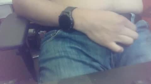 kunahub17 online show from March 28, 4:35 am