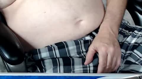 kwib34 online show from April 2, 9:06 am