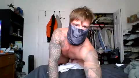 lacrioxcum18 online show from February 4, 7:42 pm