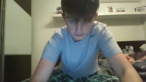 laikthing18 online show from December 2, 6:33 pm