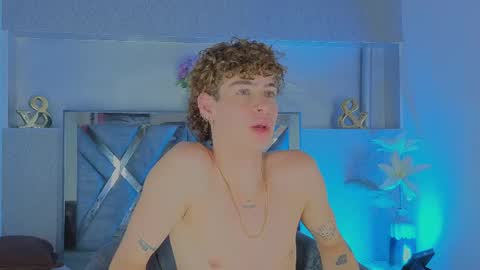 lancelot_grey online show from May 18, 4:07 am