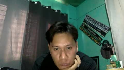 laravien19 online show from April 19, 7:19 am