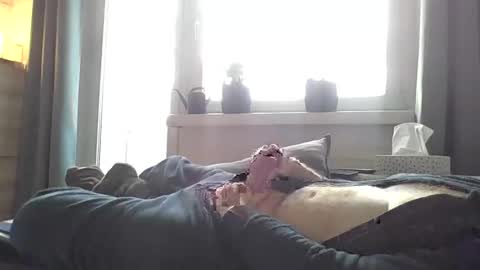 lari310580 online show from December 18, 8:21 am