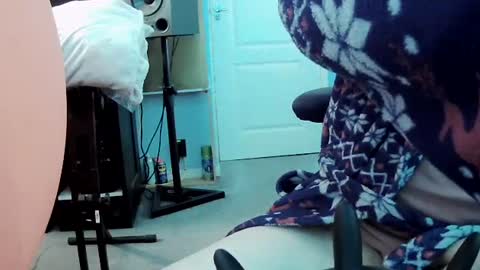 latexchris77 online show from January 11, 12:50 pm