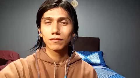 Snapshot of latin_shado chatting on October 8, 7:13 am Shado online show from October 8, 7:13 am