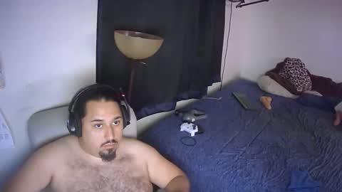 LatinoBB online show from November 25, 11:01 am