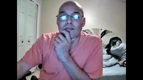 latinoinfla online show from December 10, 2:35 am