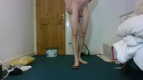 lauratedomm online show from January 13, 6:01 pm