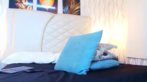 Lean online show from November 26, 12:02 am