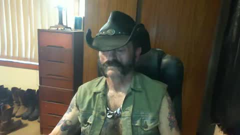 leathergreaser online show from April 1, 12:01 am