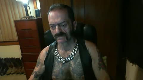 leathergreaser online show from February 10, 6:24 pm