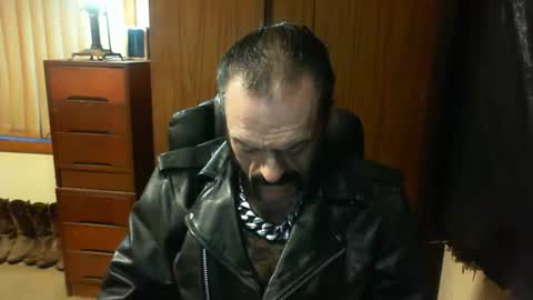 leathergreaser online show from January 16, 7:20 pm