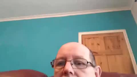 leatherpants68 online show from November 15, 11:45 am