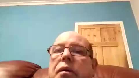 leatherpants68 online show from November 12, 5:51 pm