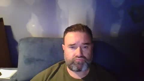 lecheare28 online show from April 29, 10:09 am