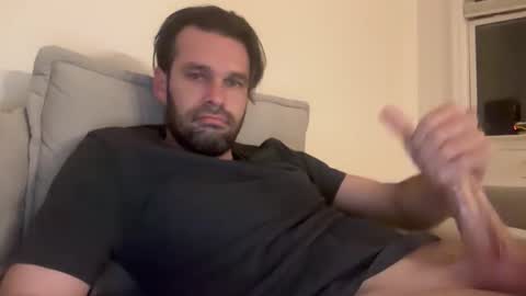 leexxx_69 online show from February 24, 3:07 am