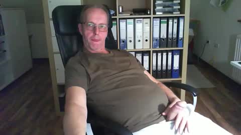 Dave online show from October 22, 5:49 pm