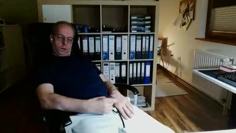 Dave online show from February 27, 11:37 pm