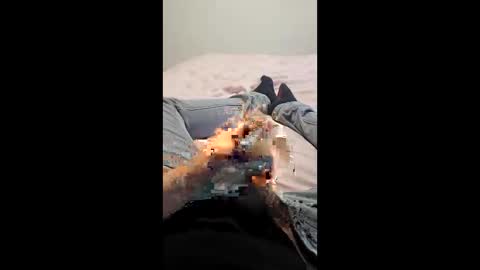 Snapshot of legsloverthc chatting on October 30, 8:05 am legsloverthc online show from October 30, 8:05 am